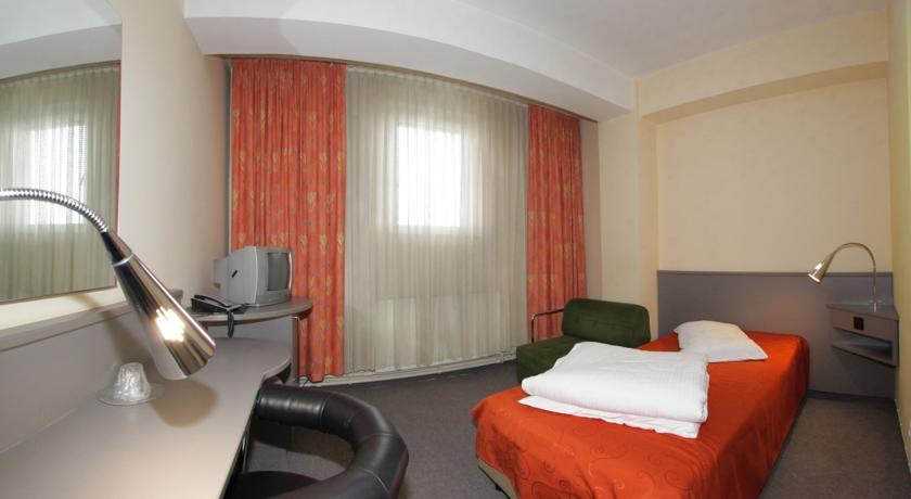 Hotel Seneca Baia Mare Exterior photo